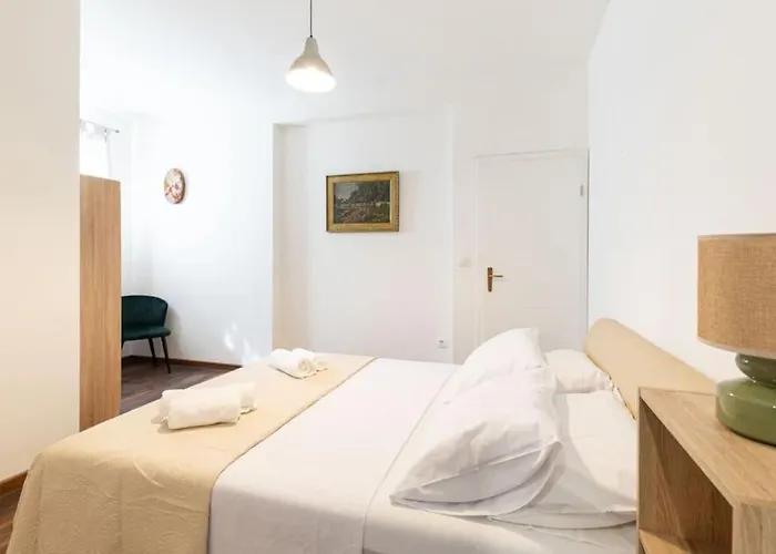 Luxury With Breathtaking View & Private Pool Appartement *