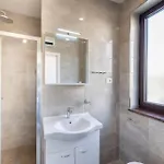 Luxury With Breathtaking View & Private Pool