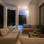 Apartman Luxury With Breathtaking View & Private Pool